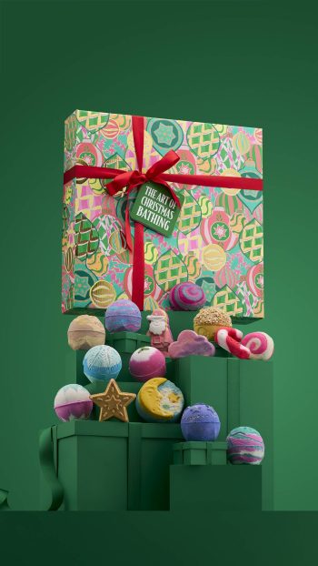 The Art of Christmas Bathing