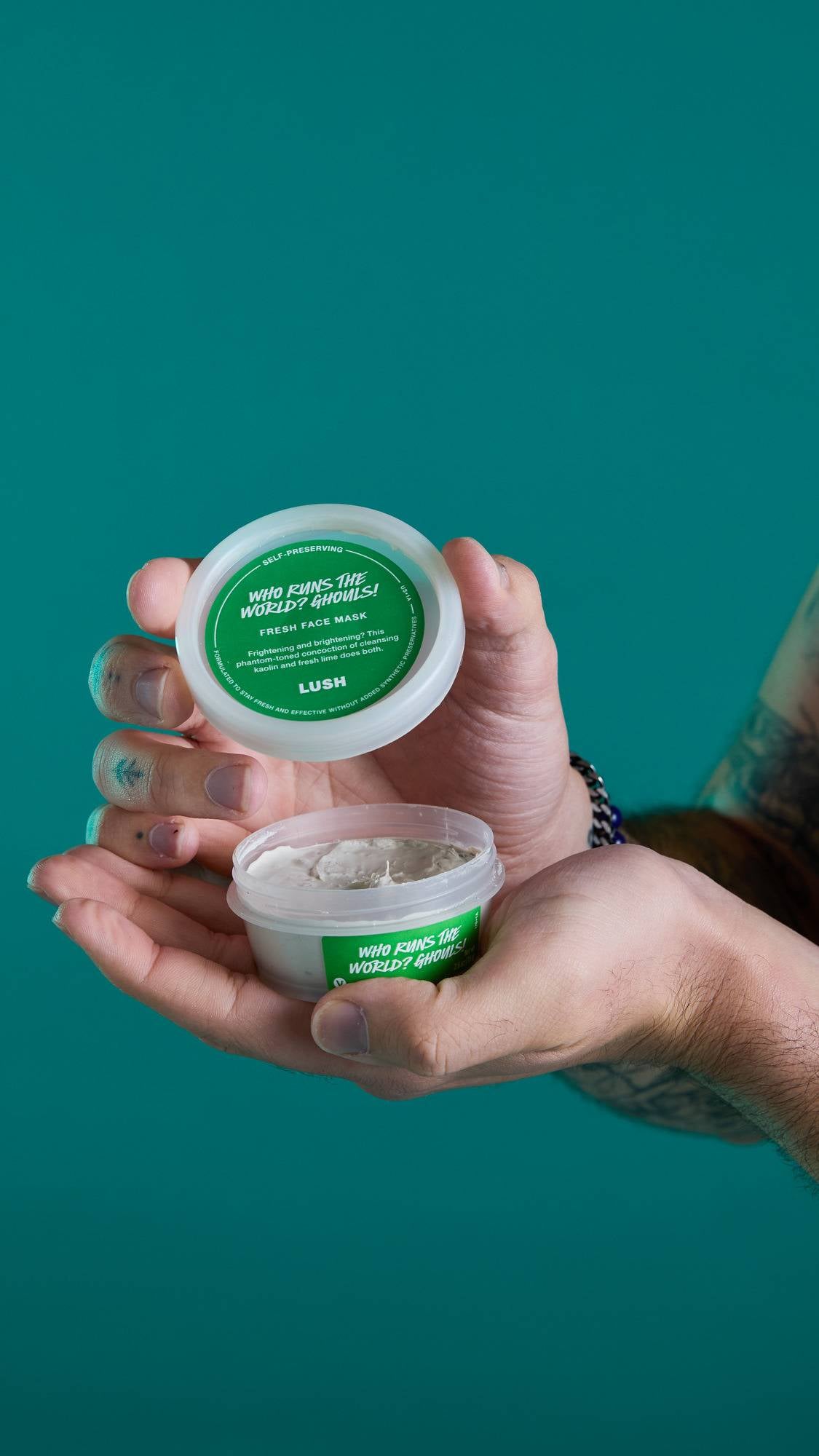 A288B38F-FF72-9612-AAAB-41AD672E9070