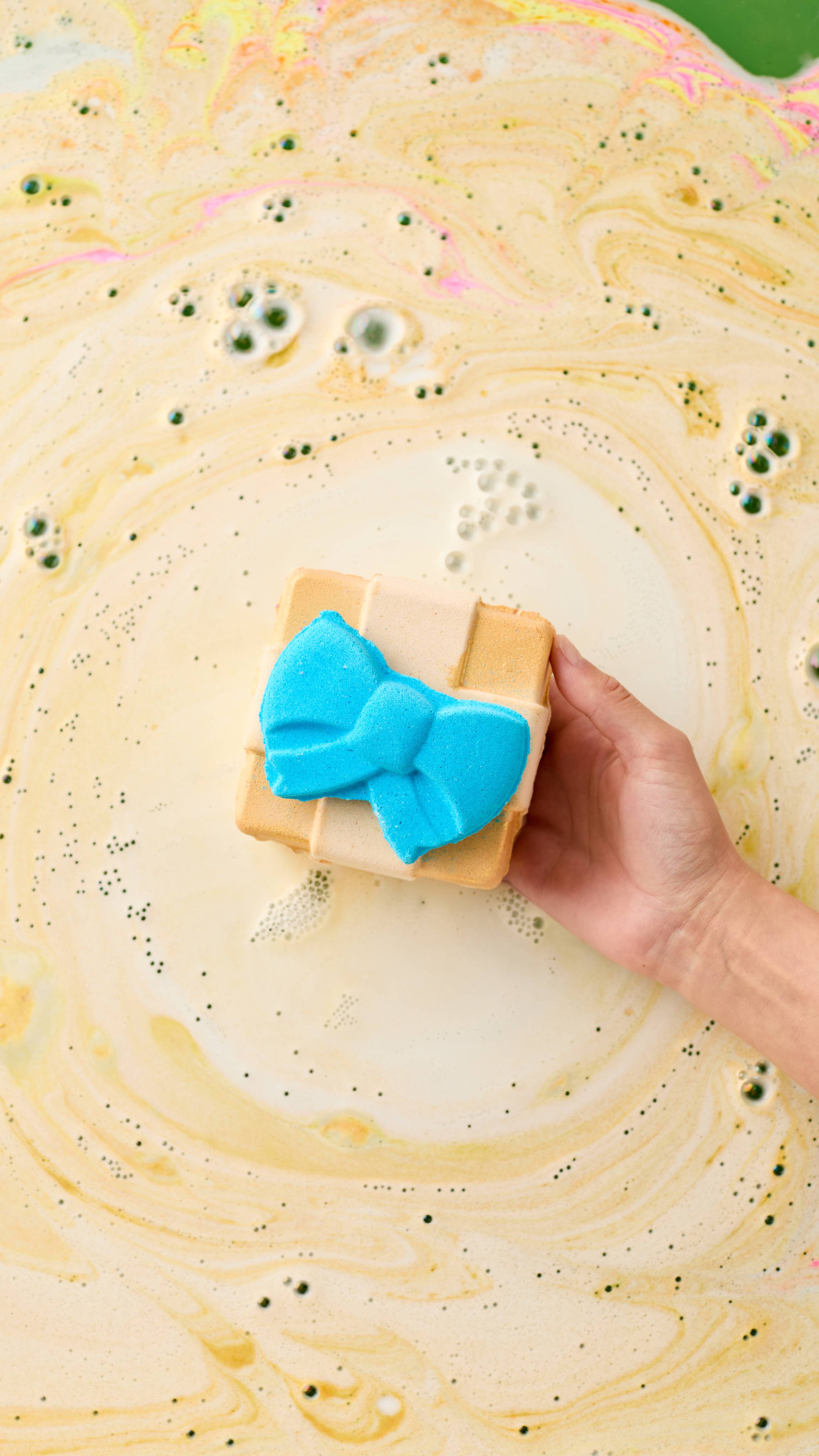 A6043045-41D0-6F7D-579F-5D84A9F8FEE8